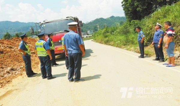 黄连村交通新闻更新，交通建设助力乡村经济腾飞