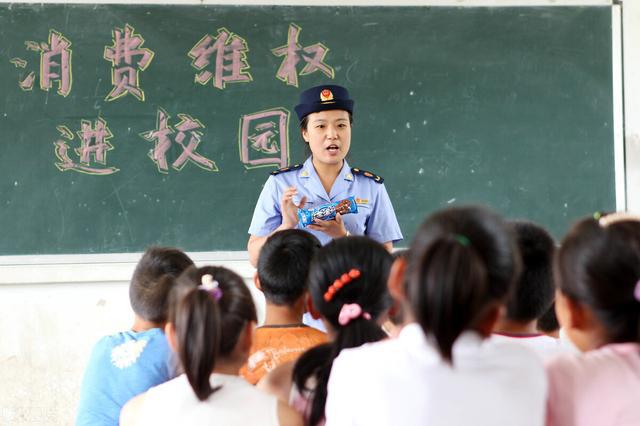 江阴市小学领导团队，引领未来教育的强大力量